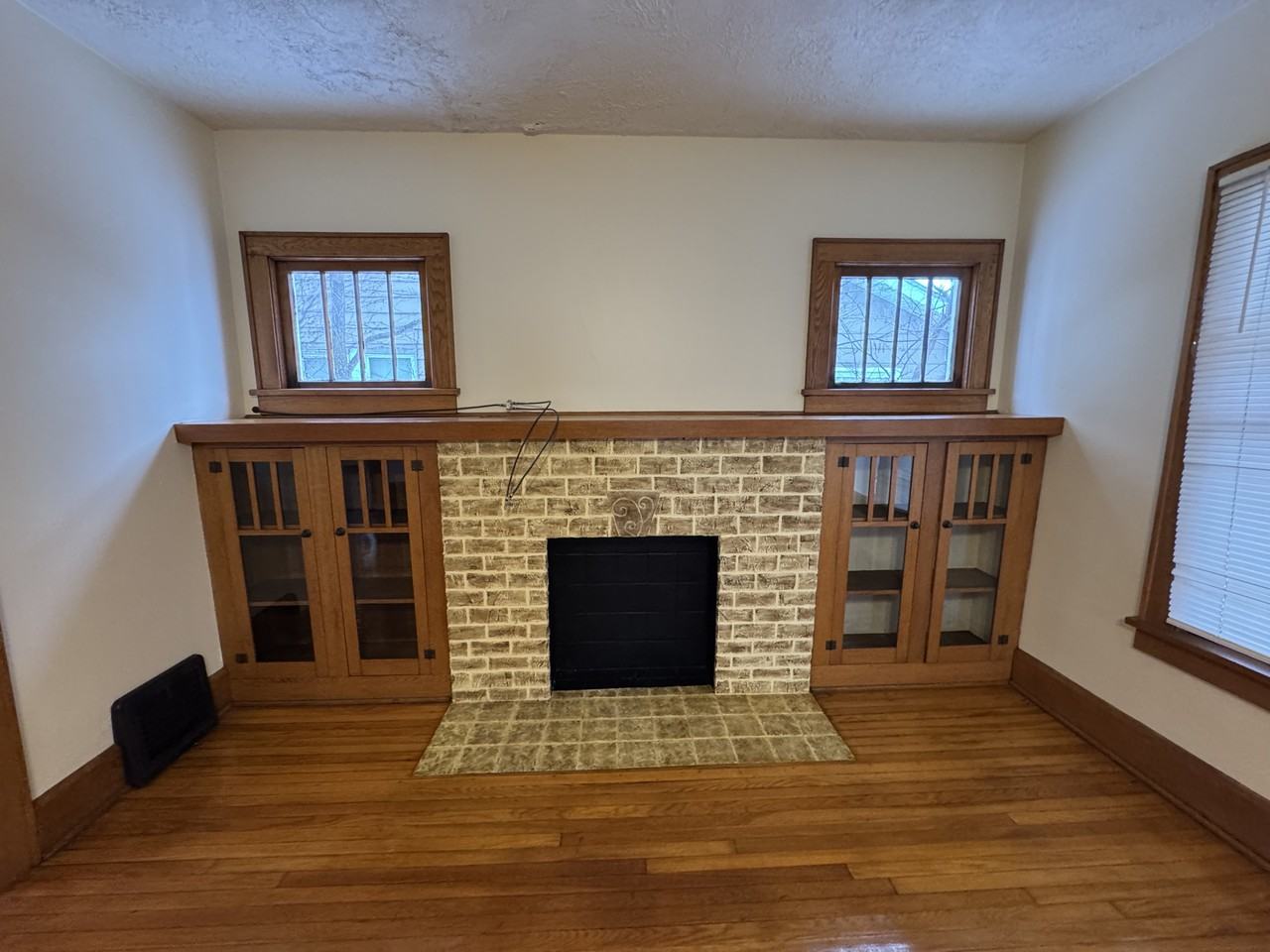 1442 Plain Ave Ne #NA - Photo 7 of 20