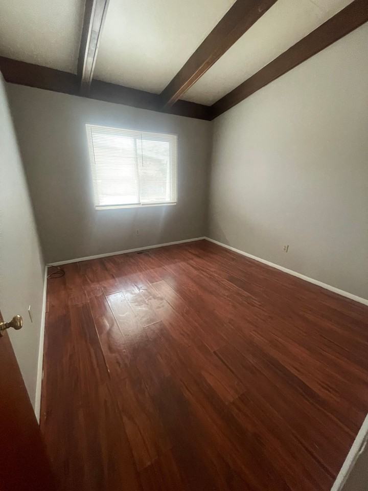 873 Bryant Ave #873 - Photo 6 of 7