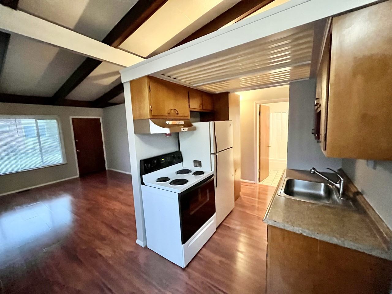 873 Bryant Ave #873 - Photo 7 of 7