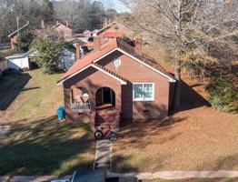 featured image of 528 Bond Ave #NA