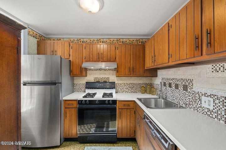 610 S Market St #3 - Photo 4 of 5