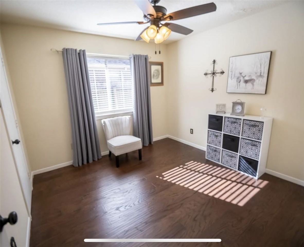 4803 Black Stone St #NA - Photo 7 of 11