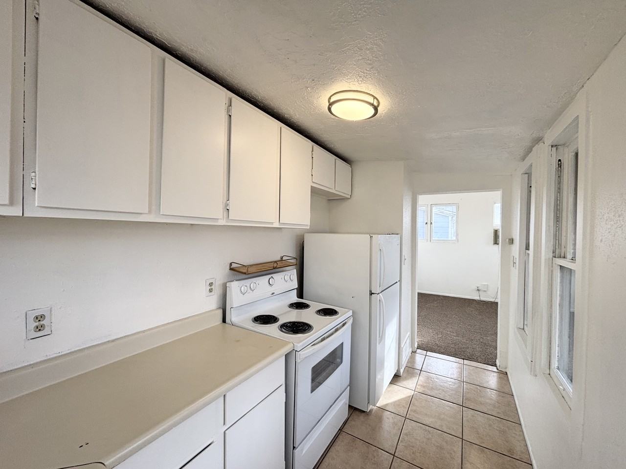 1110 E 200 S #4 - Photo 4 of 23