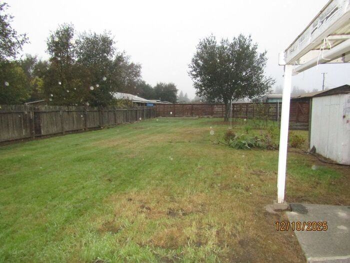 211 Shiloh Rd - Photo 4 of 19