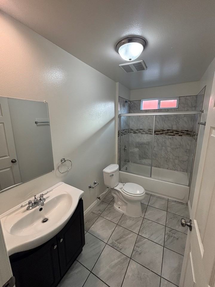 1142 East 50th Street - Photo 5 of 21