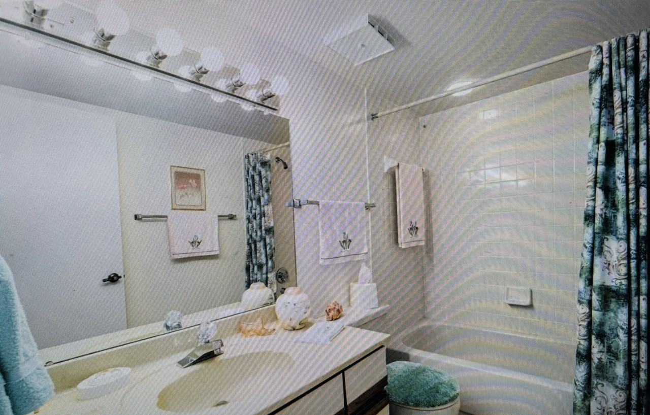 5400 Park St N Apt 404 #NA - Photo 6 of 11