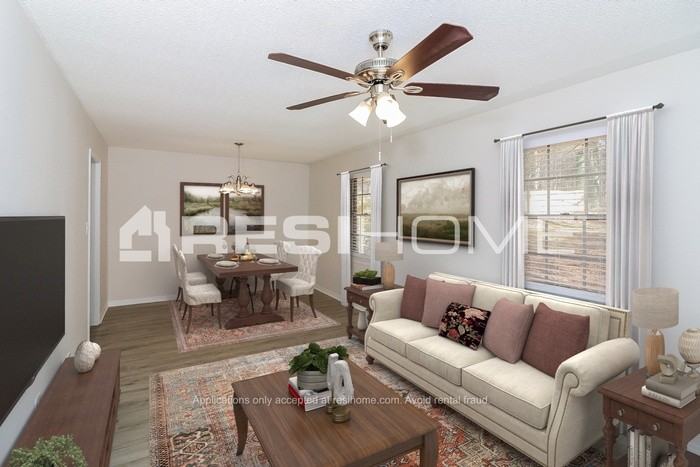 7000 Ledgewood Dr - Photo 3 of 19