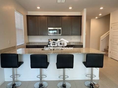 10507 W Washburn St - Photo 4 of 25