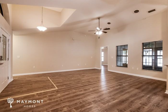 4541 Marsh Harbor Dr - Photo 4 of 15