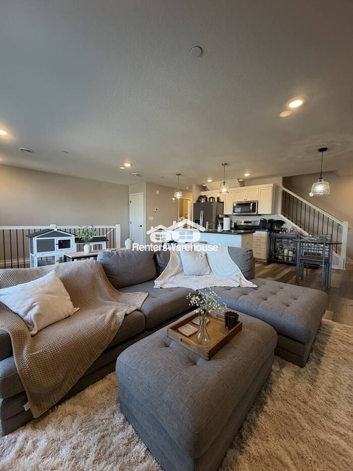 642 Shardlow Ln Ne - Photo 7 of 17