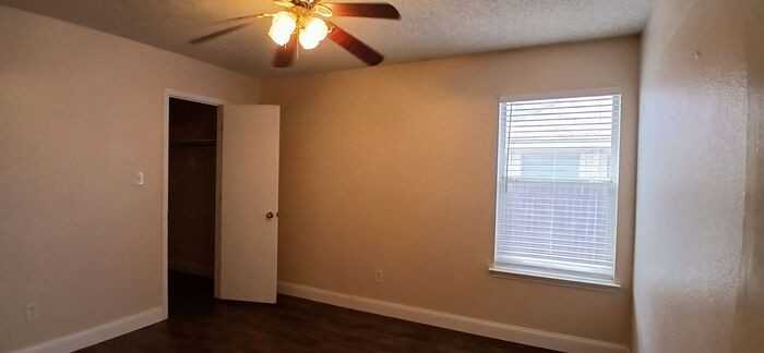 3909 Periwinkle Dr - Photo 5 of 27