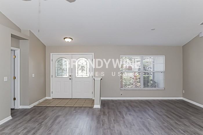 10938 Crescent Ridge Loop - Photo 4 of 20