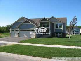 2925 128th Ave Ne - Photo 1 of 1