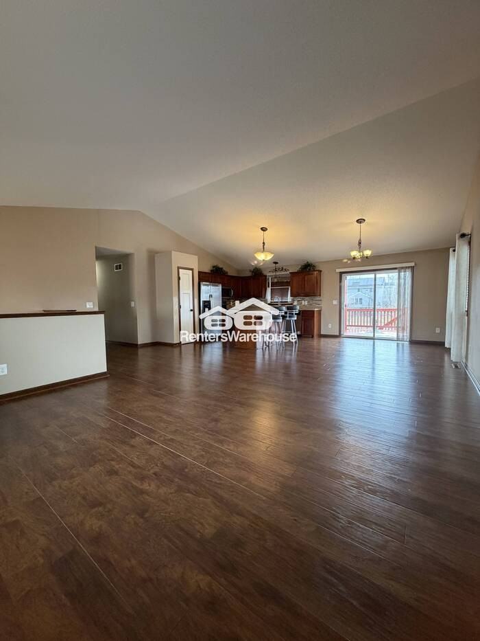 2925 128th Ave Ne - Photo 4 of 22