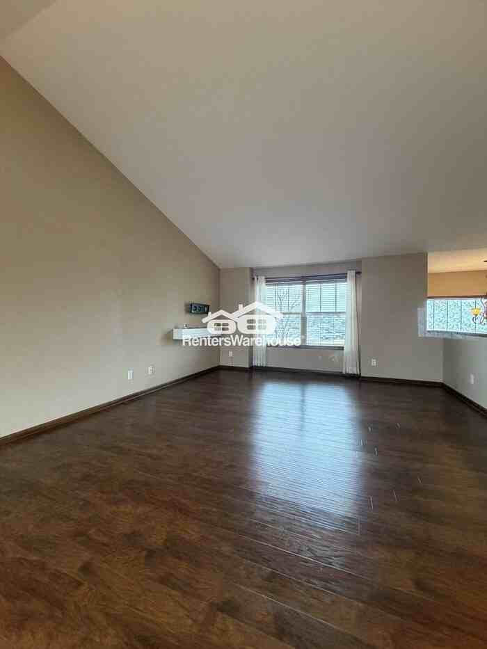 2925 128th Ave Ne - Photo 5 of 22