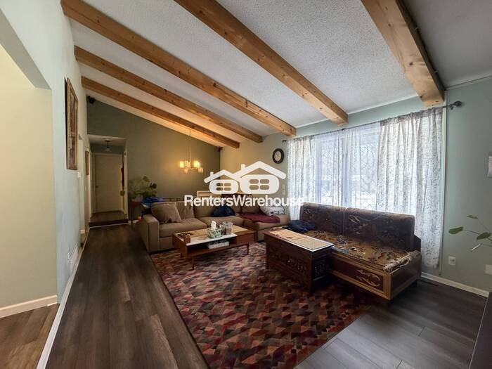 8355 Pleasant View Dr - Photo 7 of 25