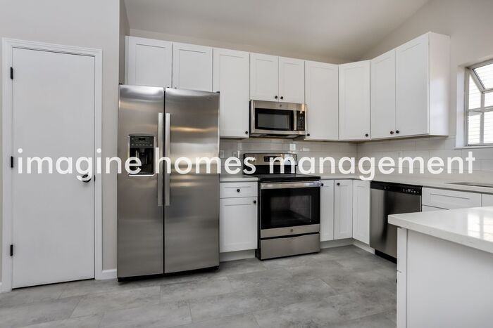 424 Harvest Hill Ct - Photo 6 of 16