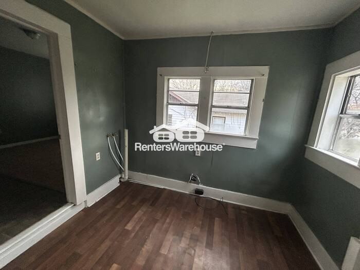 209 61st St - Photo 2 of 9