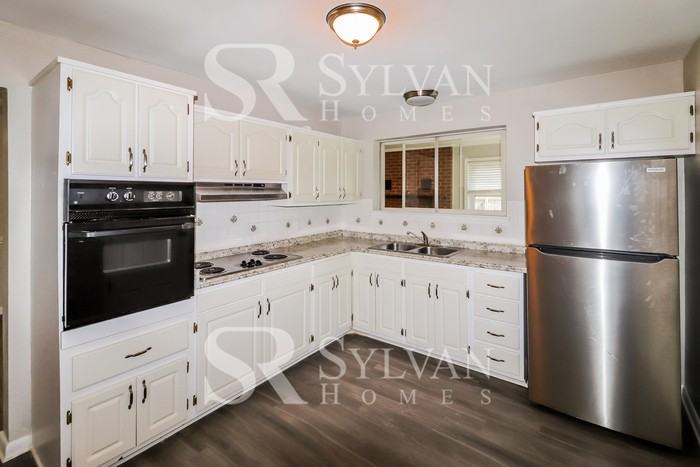 3416 Rainey Rd - Photo 7 of 15