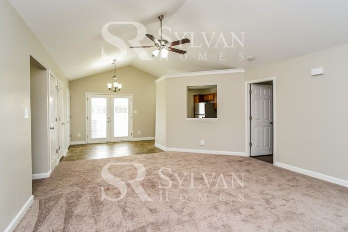 4610 Grenada Dr - Photo 5 of 16