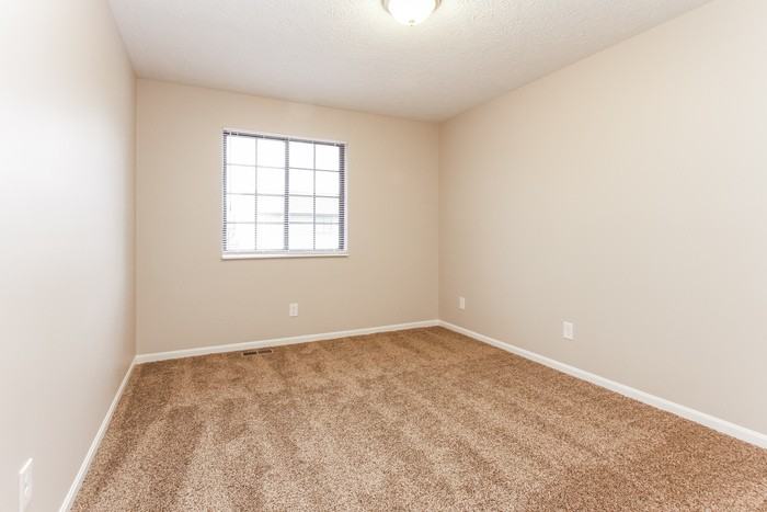 4132 Luxembourg Cir E - Photo 4 of 8