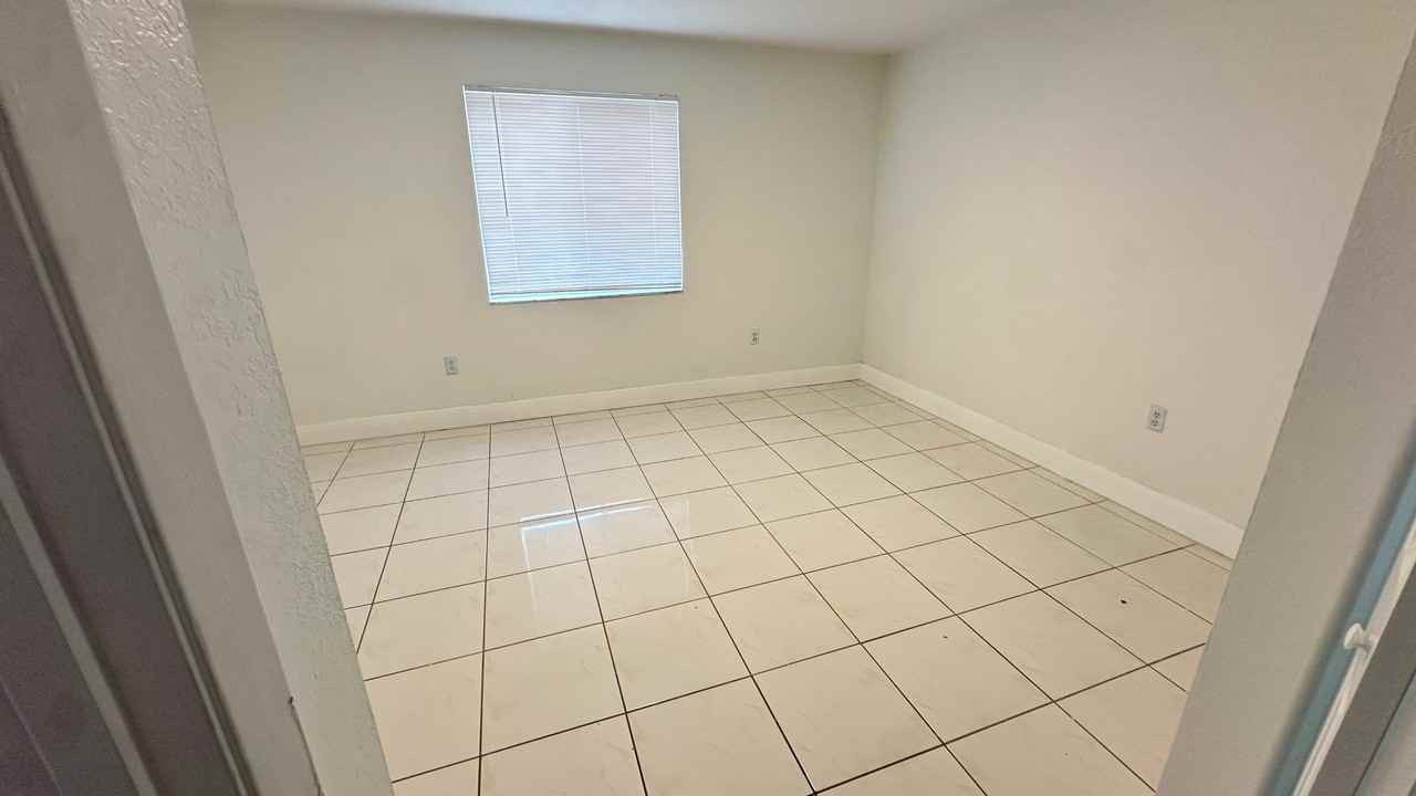 1174 Nw 125th Path #205 - Photo 7 of 13