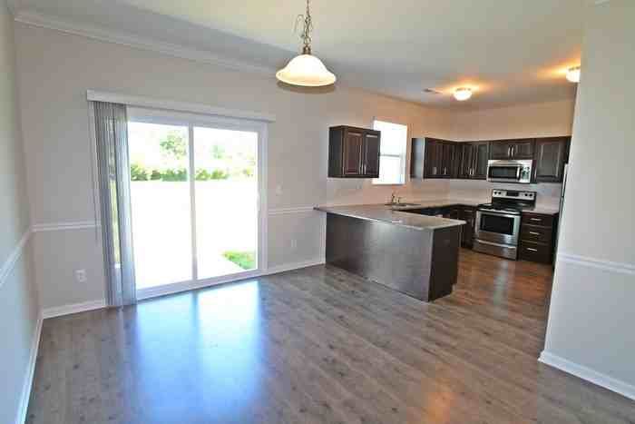 537 Calen Ln - Photo 2 of 10