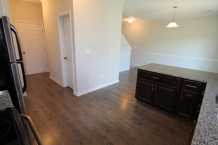 537 Calen Ln - Photo 5 of 10