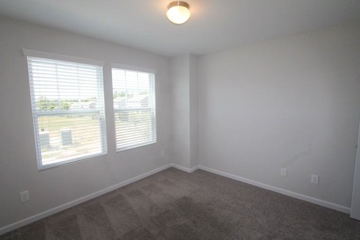 537 Calen Ln - Photo 7 of 10