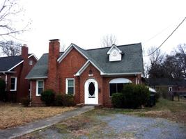 featured image of 738 Charlotte Ave