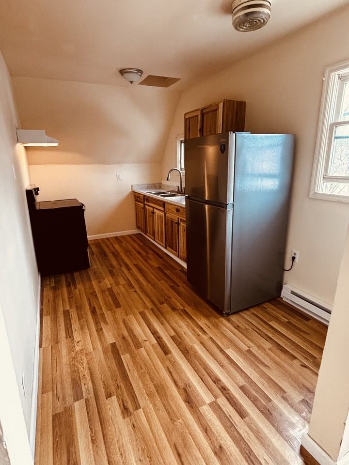 24 Main St #9 - Photo 2 of 9