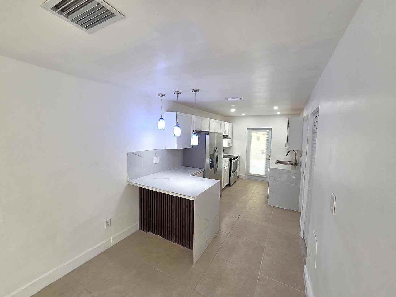 19356 Sw 103rd Ct #19356 - Photo 6 of 28