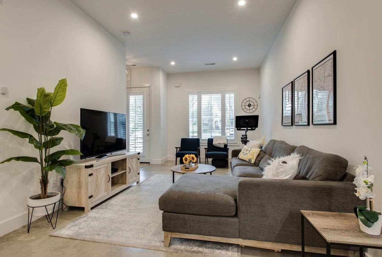 700 James Ave #47 - Photo 7 of 21