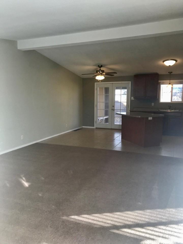 1415 Willow Dr #NA - Photo 3 of 13