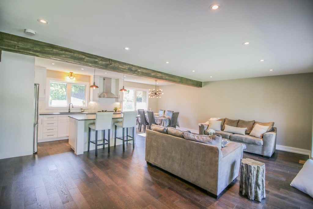 679 Vine St - Photo 7 of 34