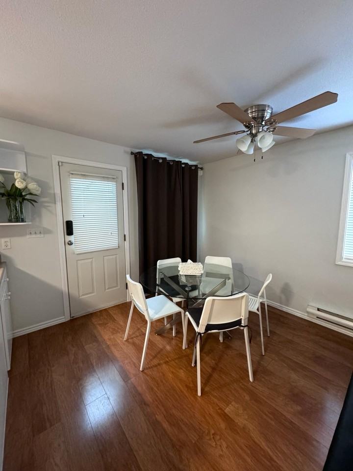 4031 Fisher Drive - Photo 3 of 8