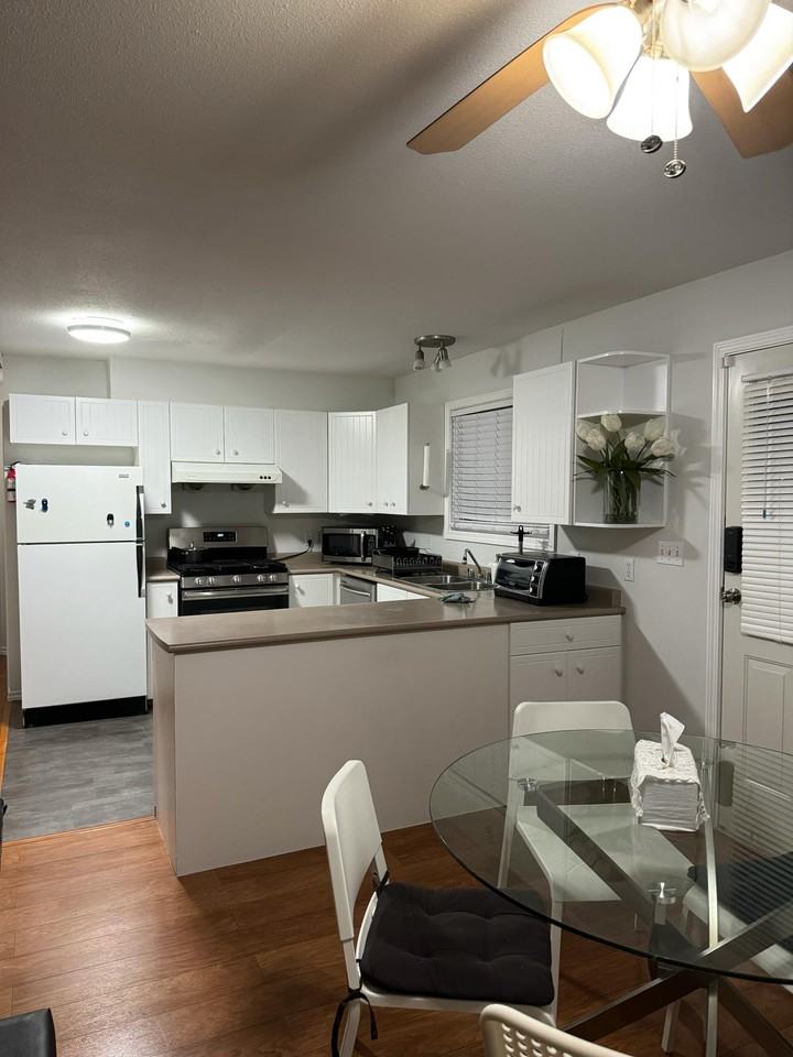 4031 Fisher Drive - Photo 2 of 8