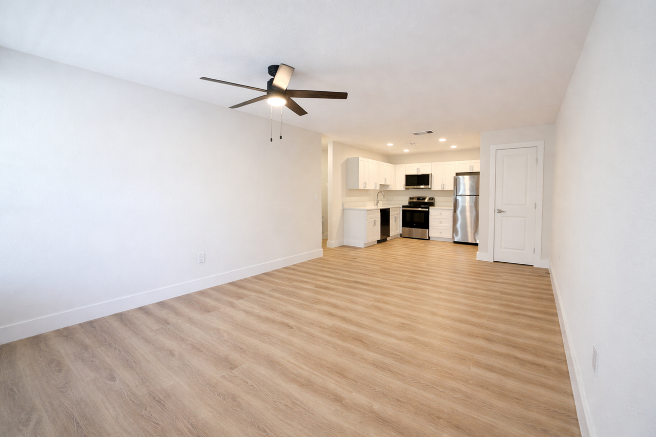 Flagler Pointe Apartments - Photo 5 of 50