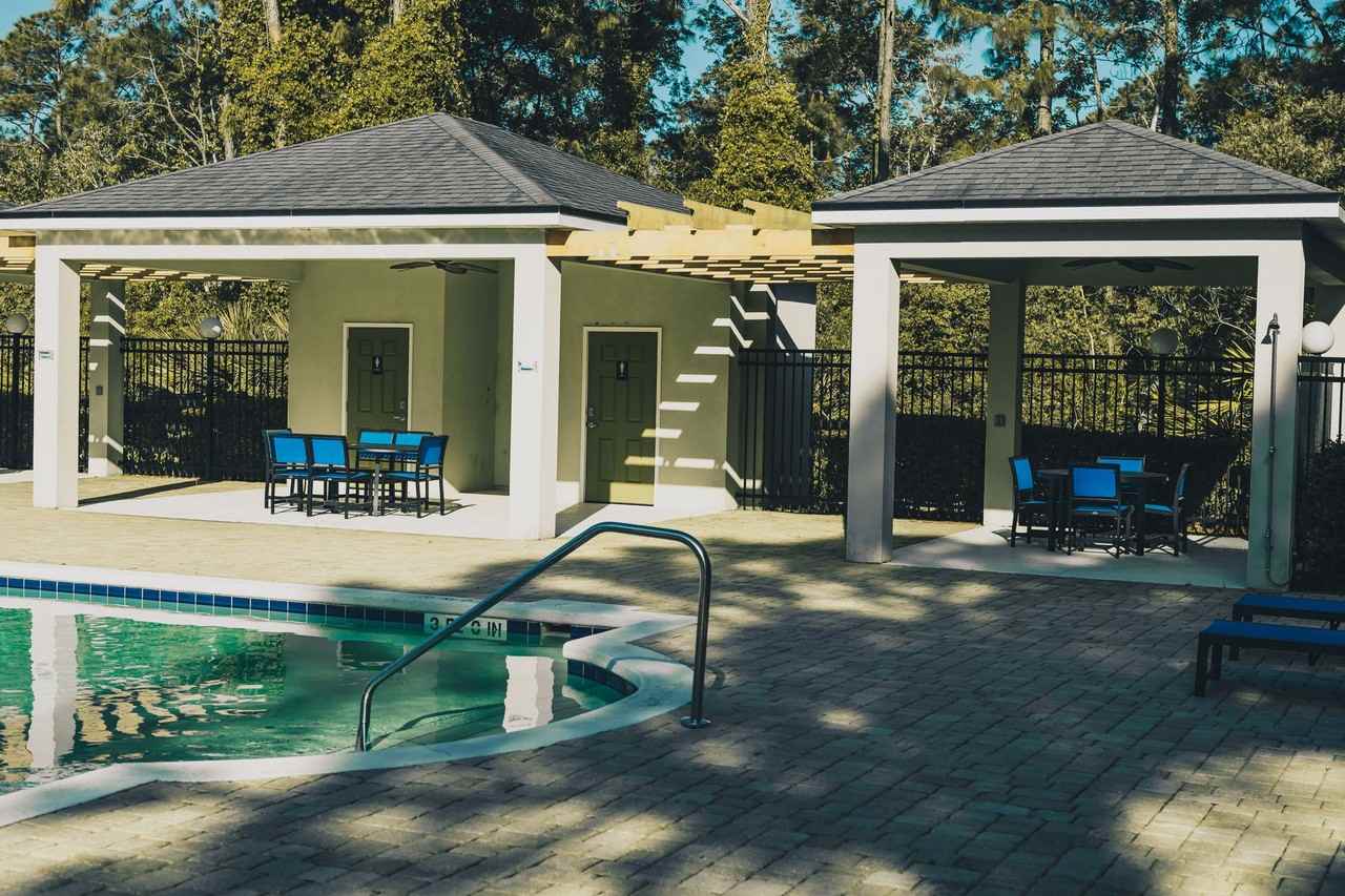 DLP Portofino-001 - Photo 7 of 22