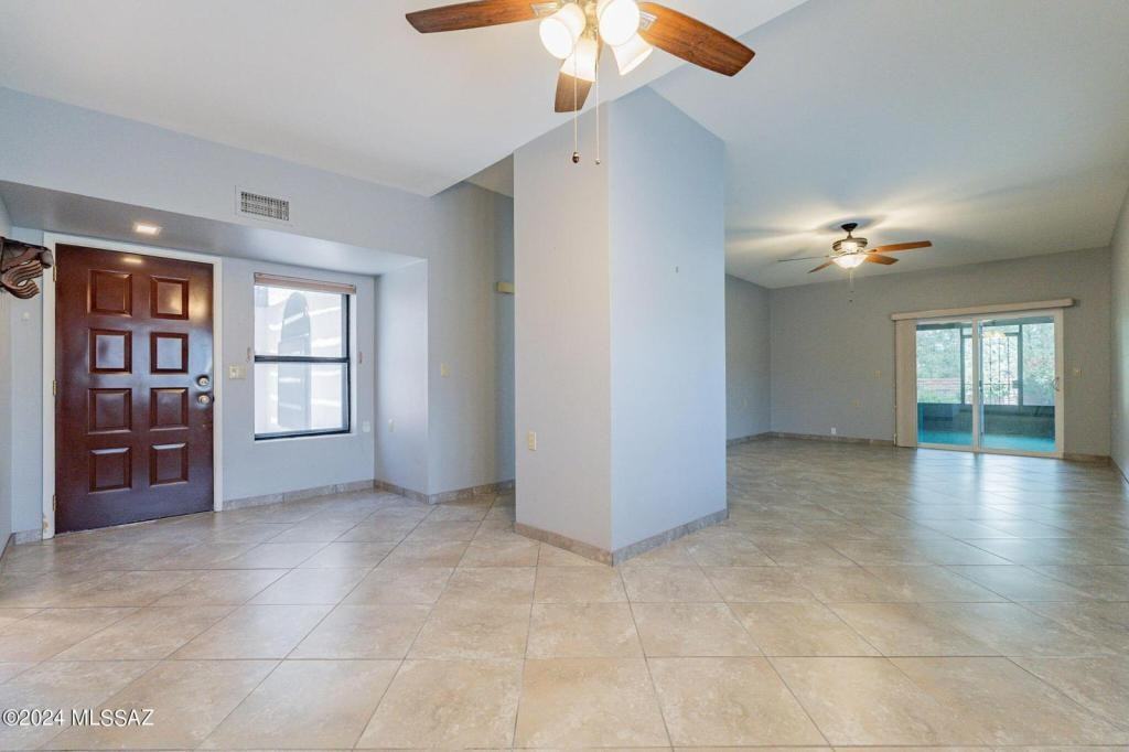 774 W Calle De Emilia - Photo 4 of 4