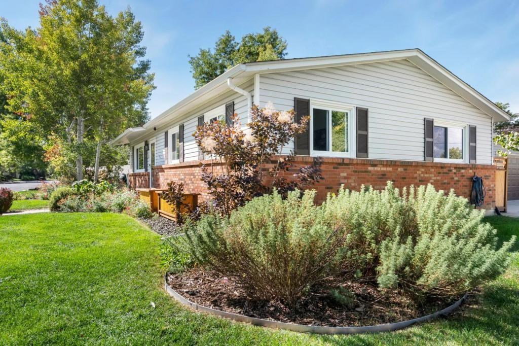 1001 Ida Dr - Photo 6 of 28