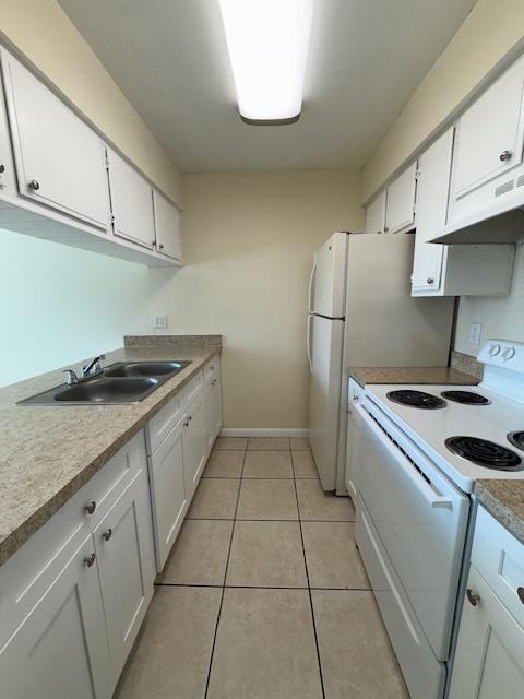 1580 South St - Photo 2 of 7