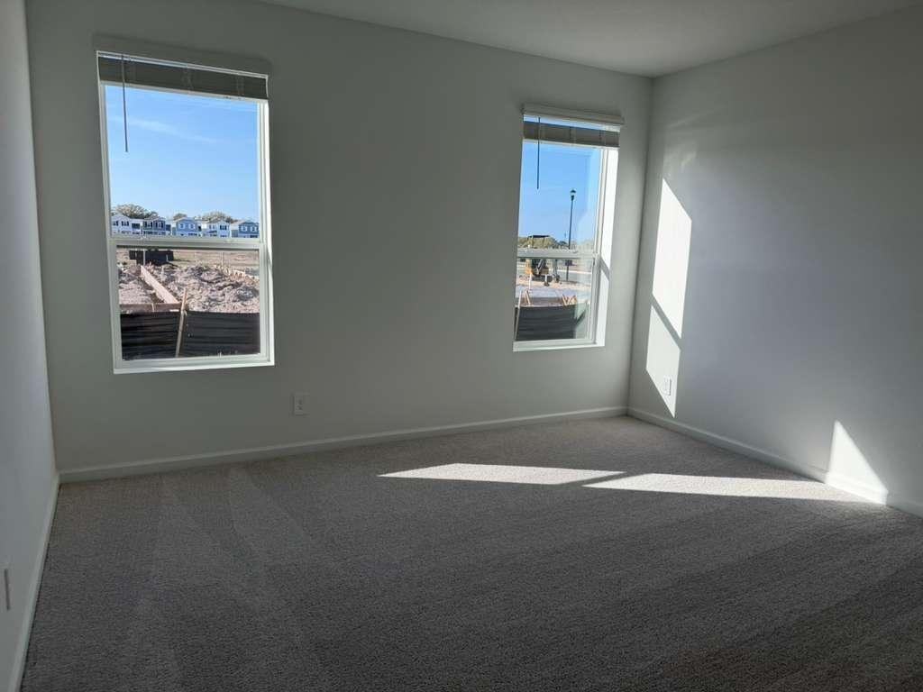 5153 Natalia Dr - Photo 5 of 13