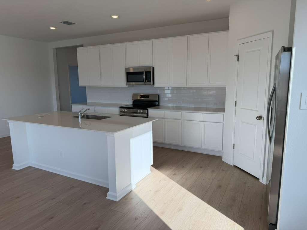 5153 Natalia Dr - Photo 3 of 13