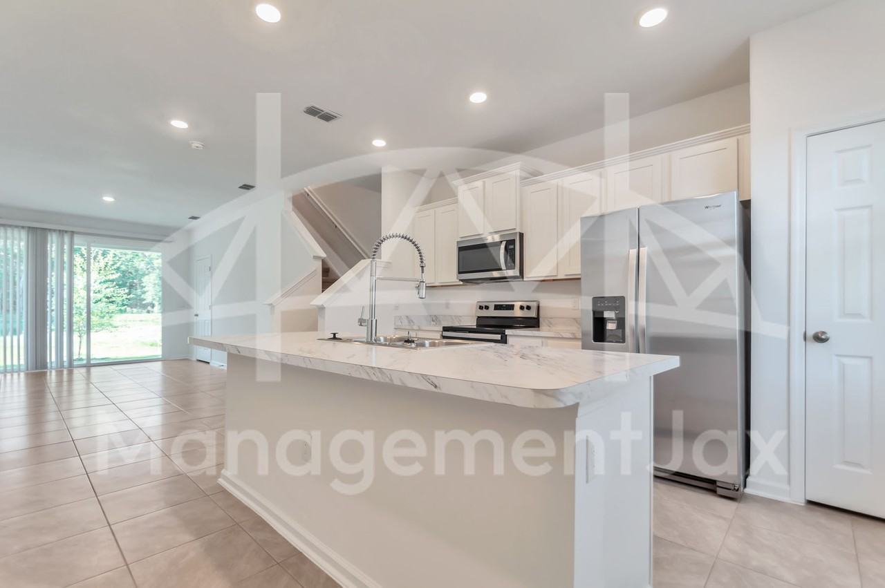 8369 Zenith Cir #1 - Photo 7 of 15