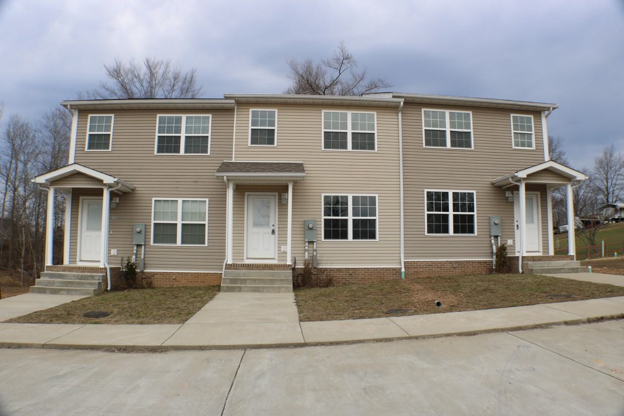 14 Sugar Maple Ln - Photo 3 of 12