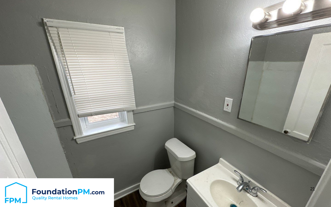 1391 Semmes St #1 - Photo 4 of 7