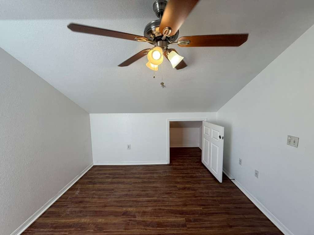 5117 City St #1 - Photo 3 of 28