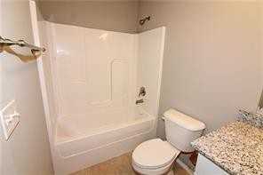 5003 Sw Fieldstone Blvd #2 - Photo 3 of 14