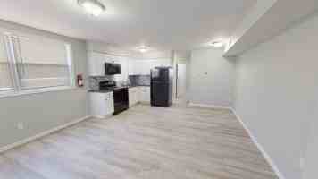 featured image of 910 Gateway Blvd #D1